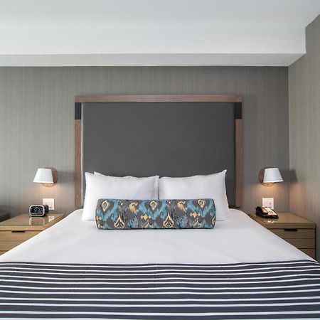 Sandman Signature Ottawa Airport Hotel 외부 사진