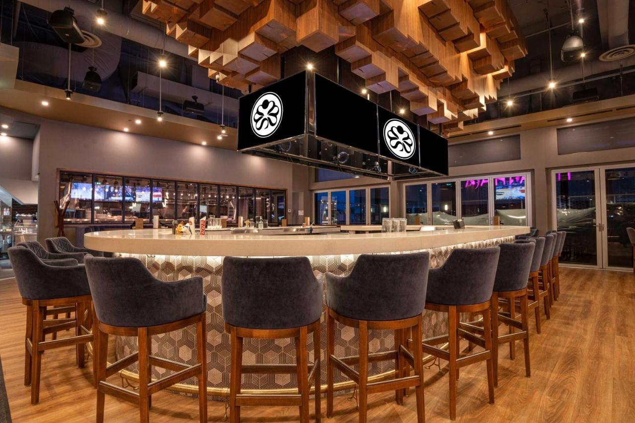 Sandman Signature Ottawa Airport Hotel 외부 사진