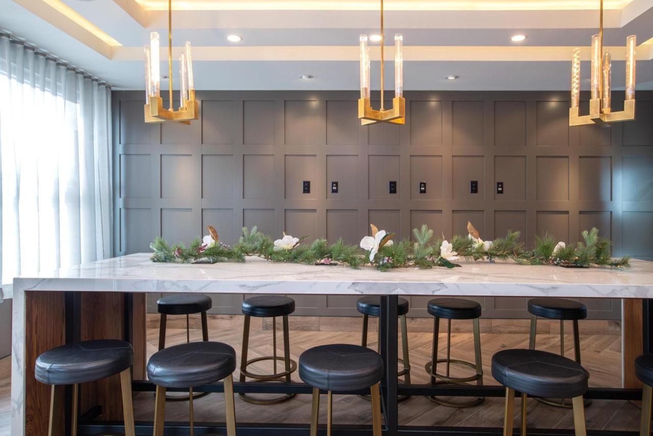 Sandman Signature Ottawa Airport Hotel 외부 사진