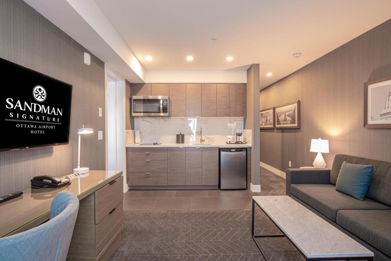 Sandman Signature Ottawa Airport Hotel 외부 사진